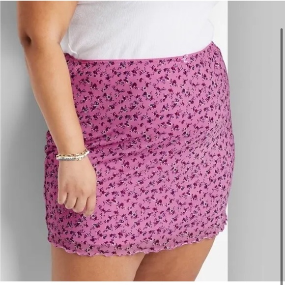 wild fable Dresses & Skirts - NWT Wild Fable Sheer Flowy Floral Skirt